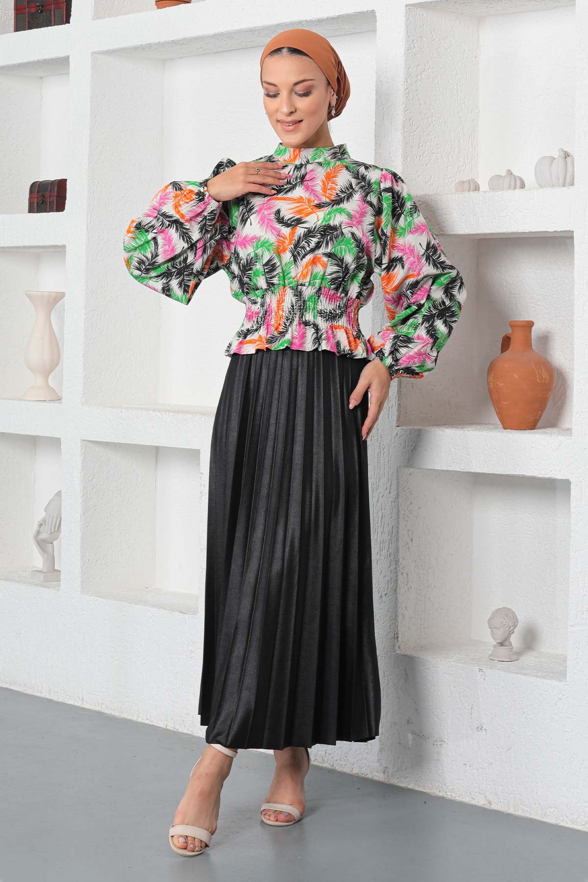 Desenli Lastikli Bluz Siyah 19800