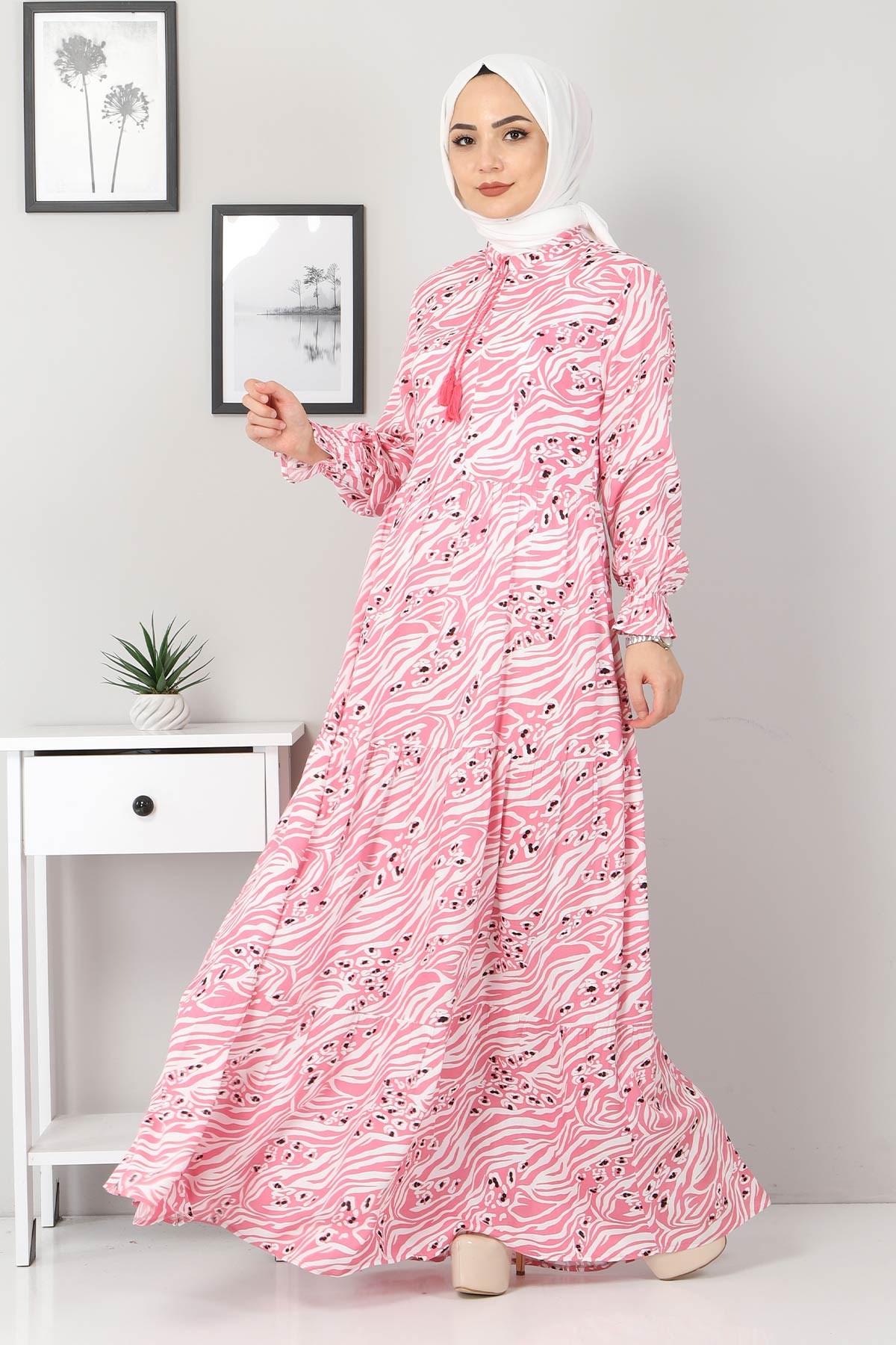 Desenli Pileli Tesettür Elbise Pembe 9927