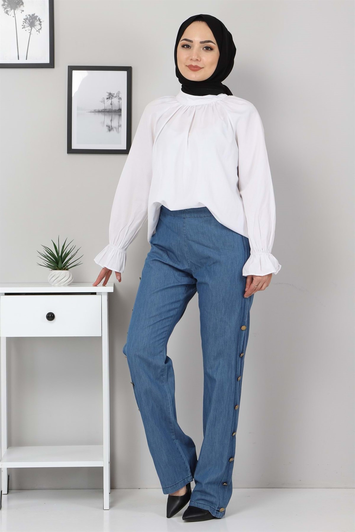 Düğme Detaylı Kot Pantolon Açık Kot 9536