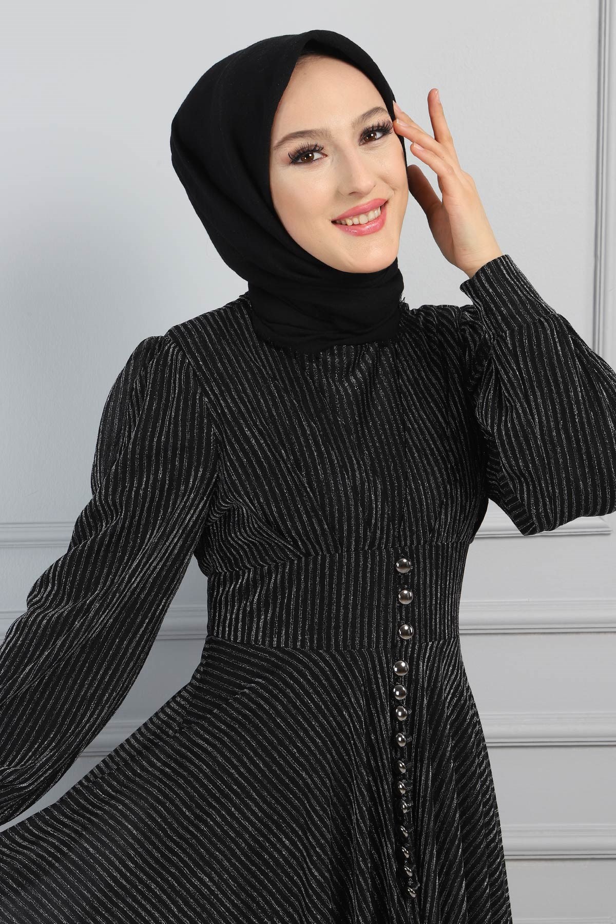 Düğme Detaylı Simli Abiye Siyah 13200