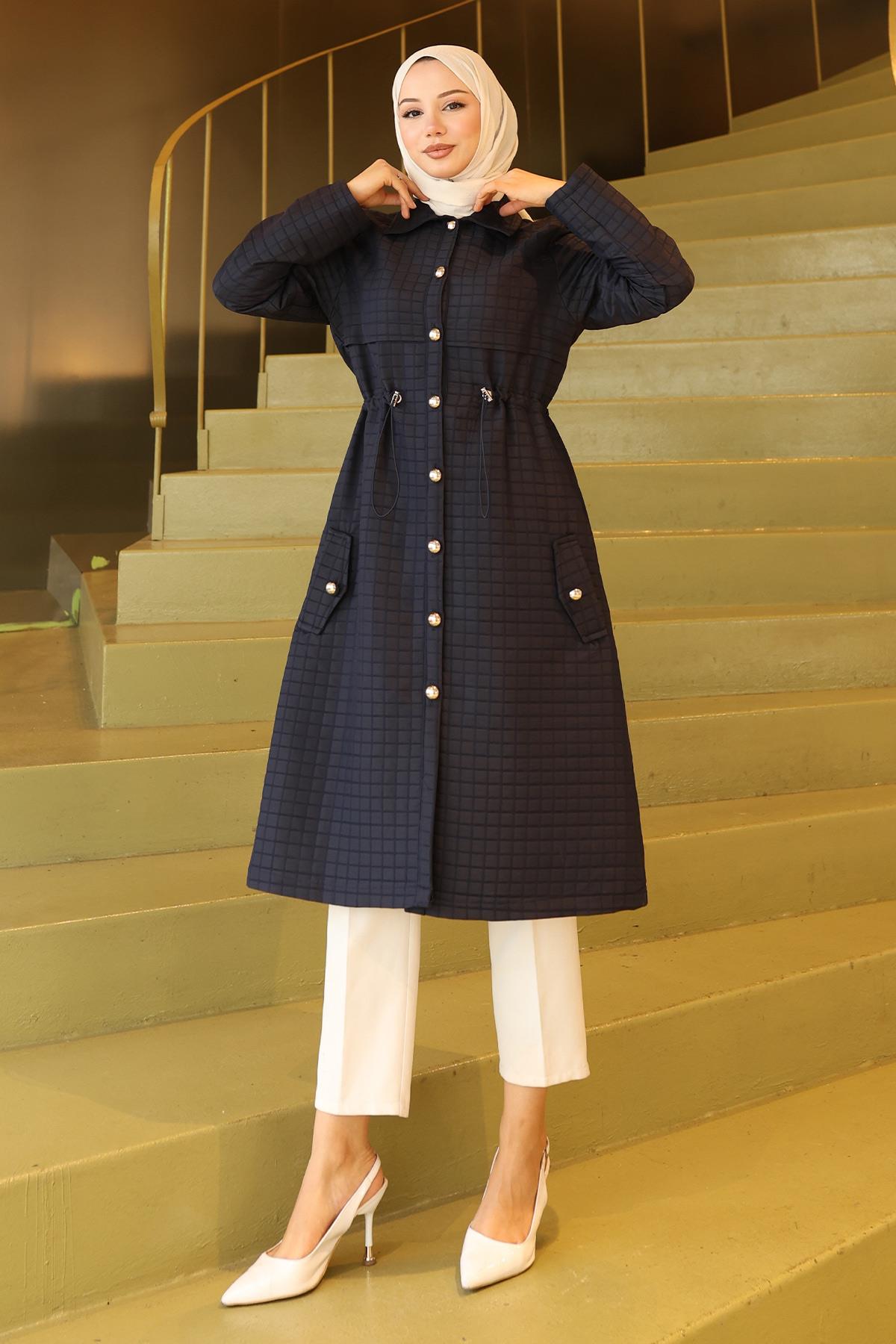 Düğmeli Beli Bağcıklı Kapitone Kap Lacivert 19289