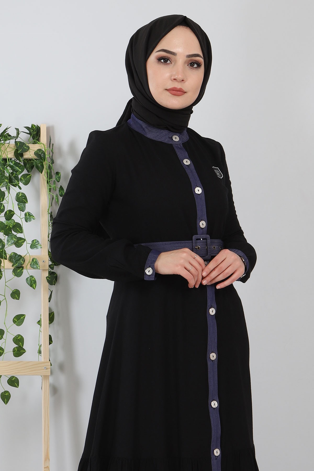 Düğmeli Kemerli Ferace Siyah 10900