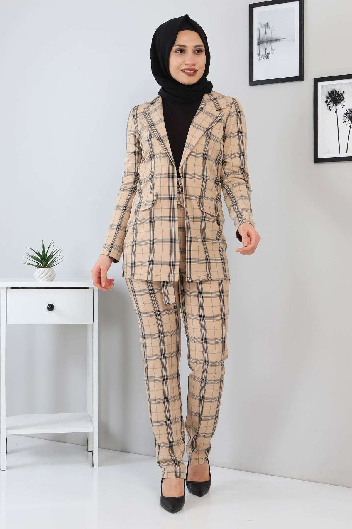 Ekoseli Ceketli Takım Bej 9957