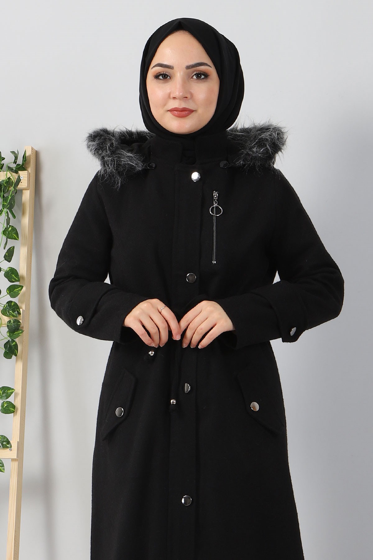 Fermuar Detaylı Kaşe Kaban Siyah 10392