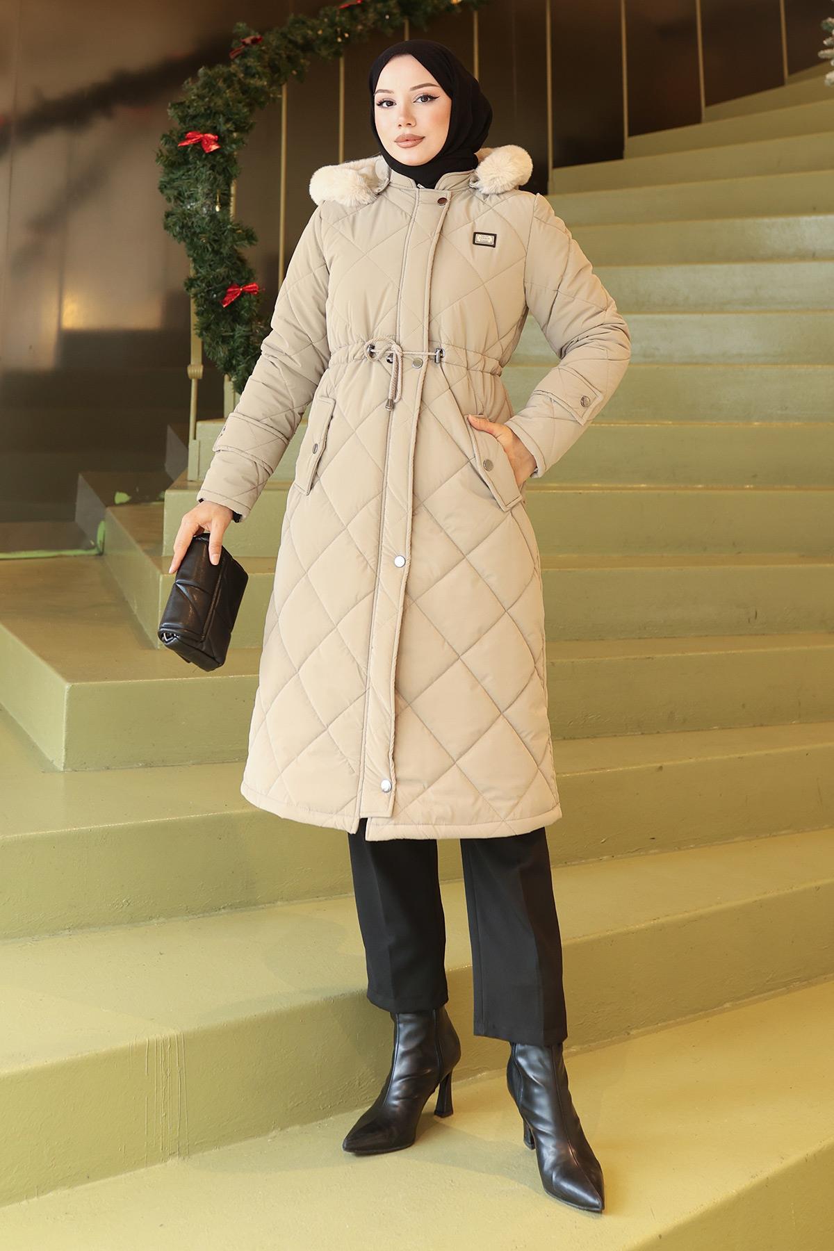 Fermuarlı Beli Bağcıklı Kapitone Mont Bej 19283