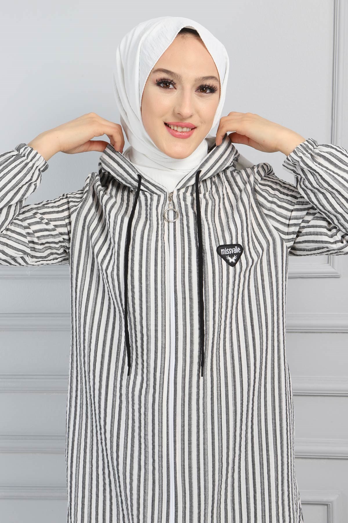 Fermuarlı Çizgili Kap Siyah 10289