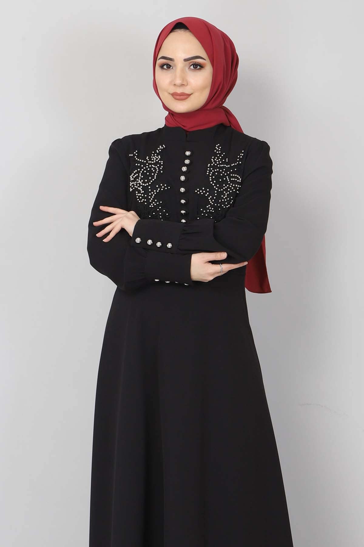 Güpürü İncili Tesettür Elbise Siyah Siyah 9673