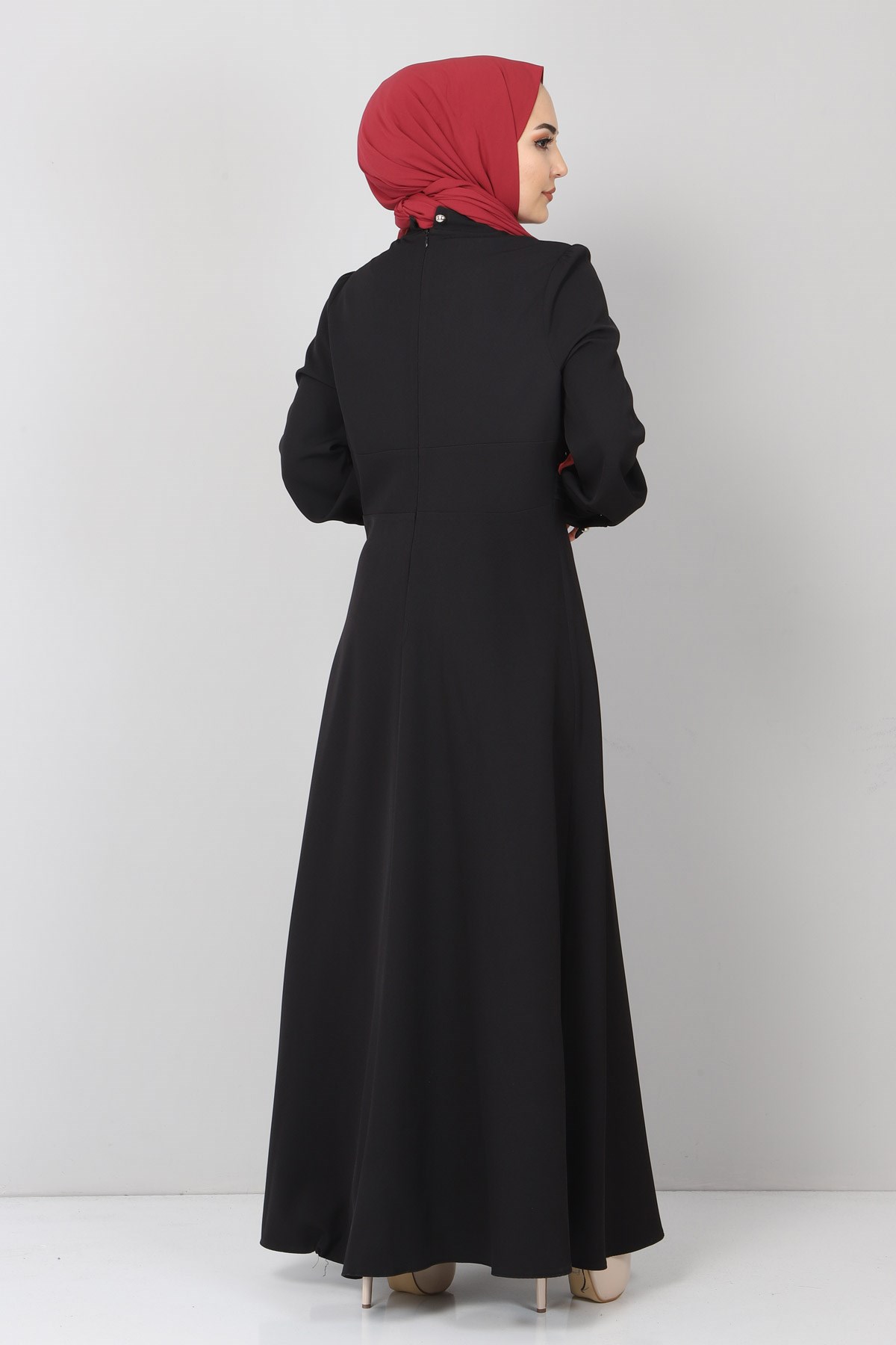 Güpürü İncili Tesettür Elbise Siyah Siyah 9673