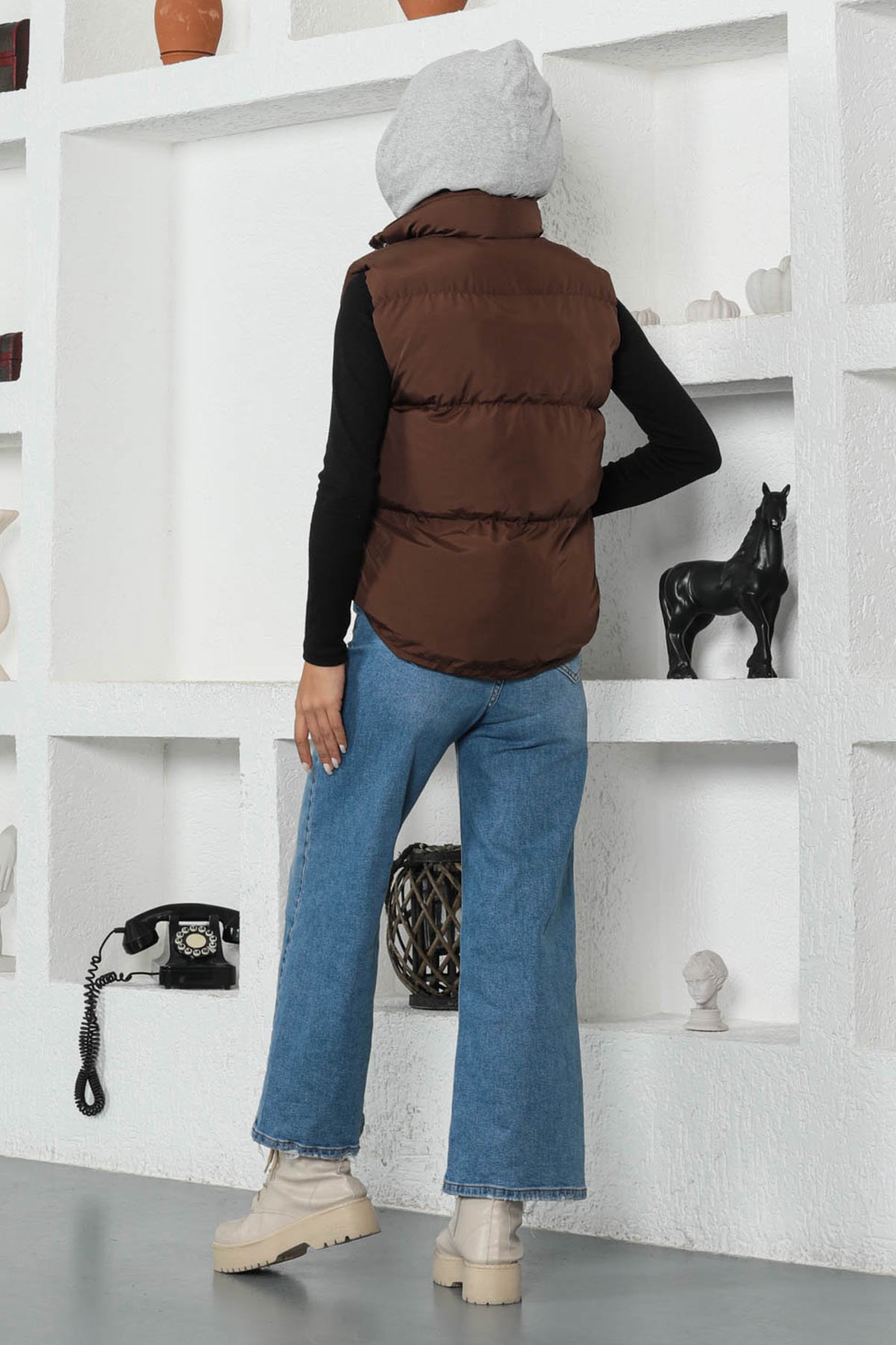 Kapşonlu Şişme Yelek Kahverengi 9471