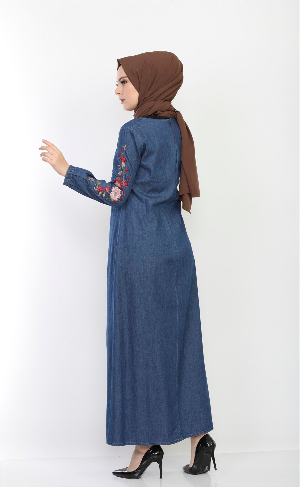 Kolları Nakışlı Tesettür Elbise Koyu Kot Koyu Kot 9988-1