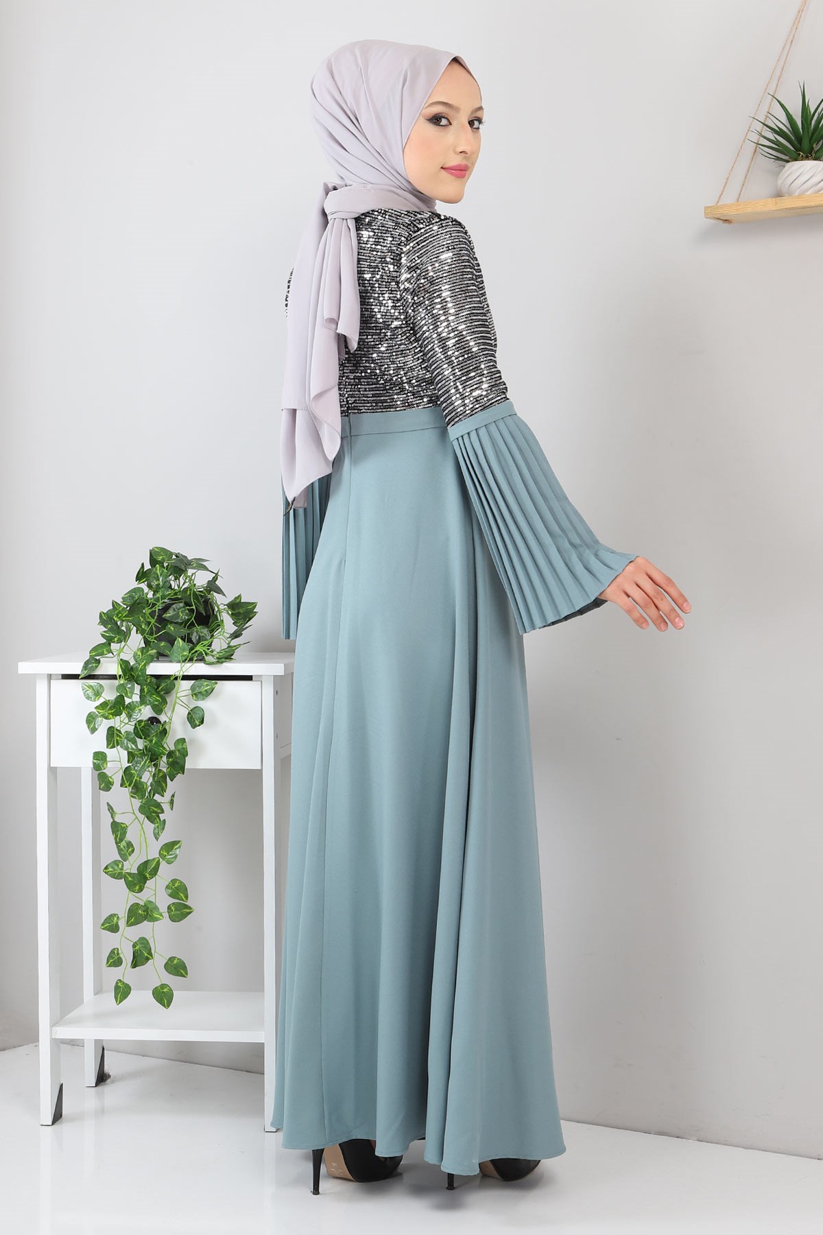Piliseli Pulpayetli Abiye Mint 8315