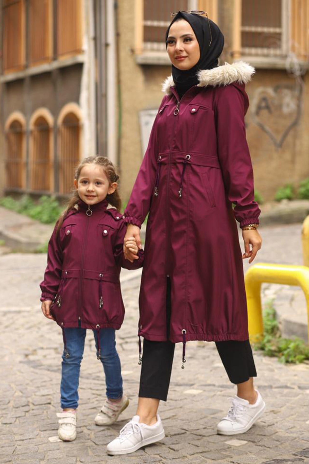 Püskül Detaylı Çocuk Mont Mürdüm 10302