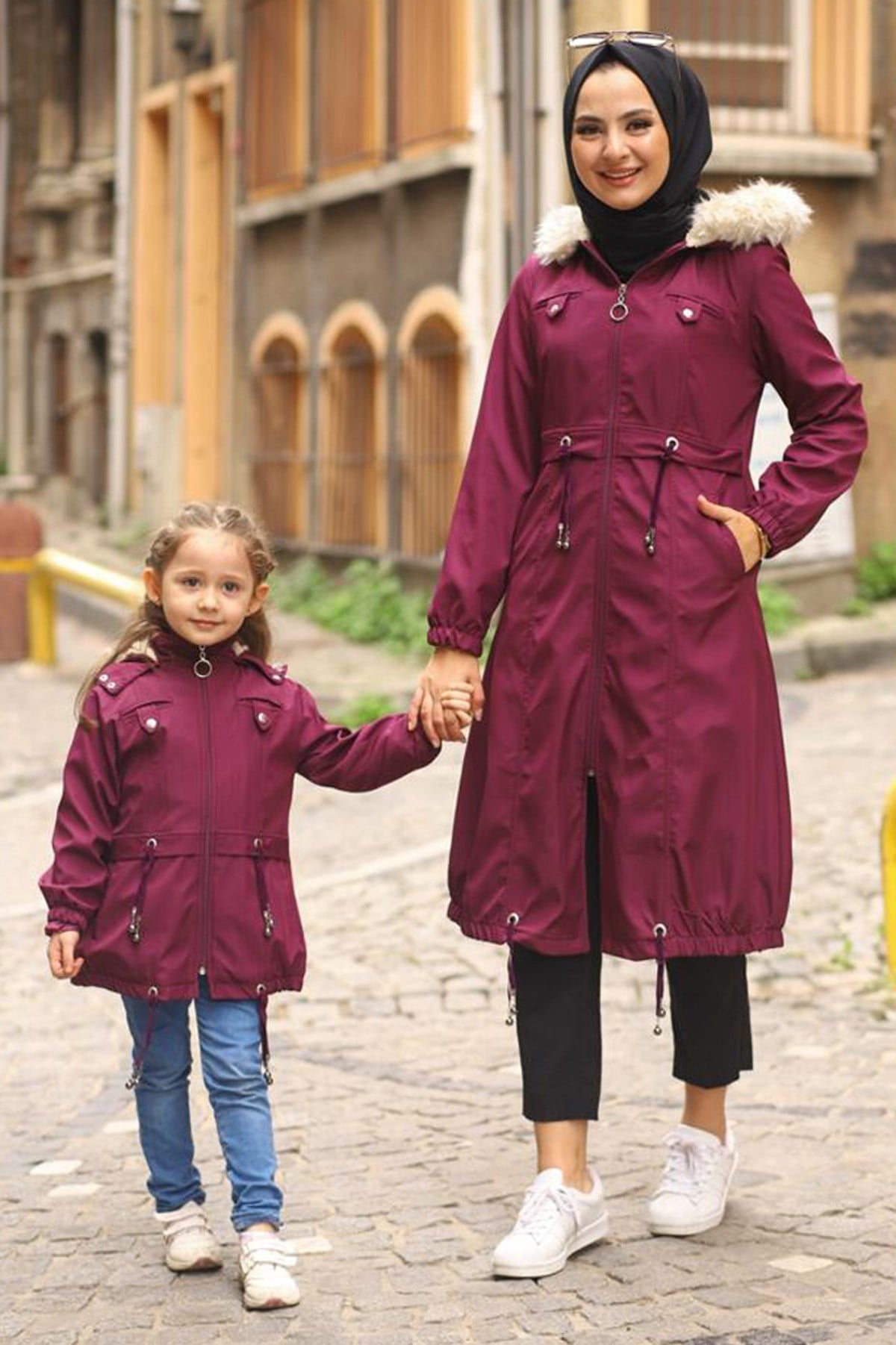 Püskül Detaylı Çocuk Mont Mürdüm 10302