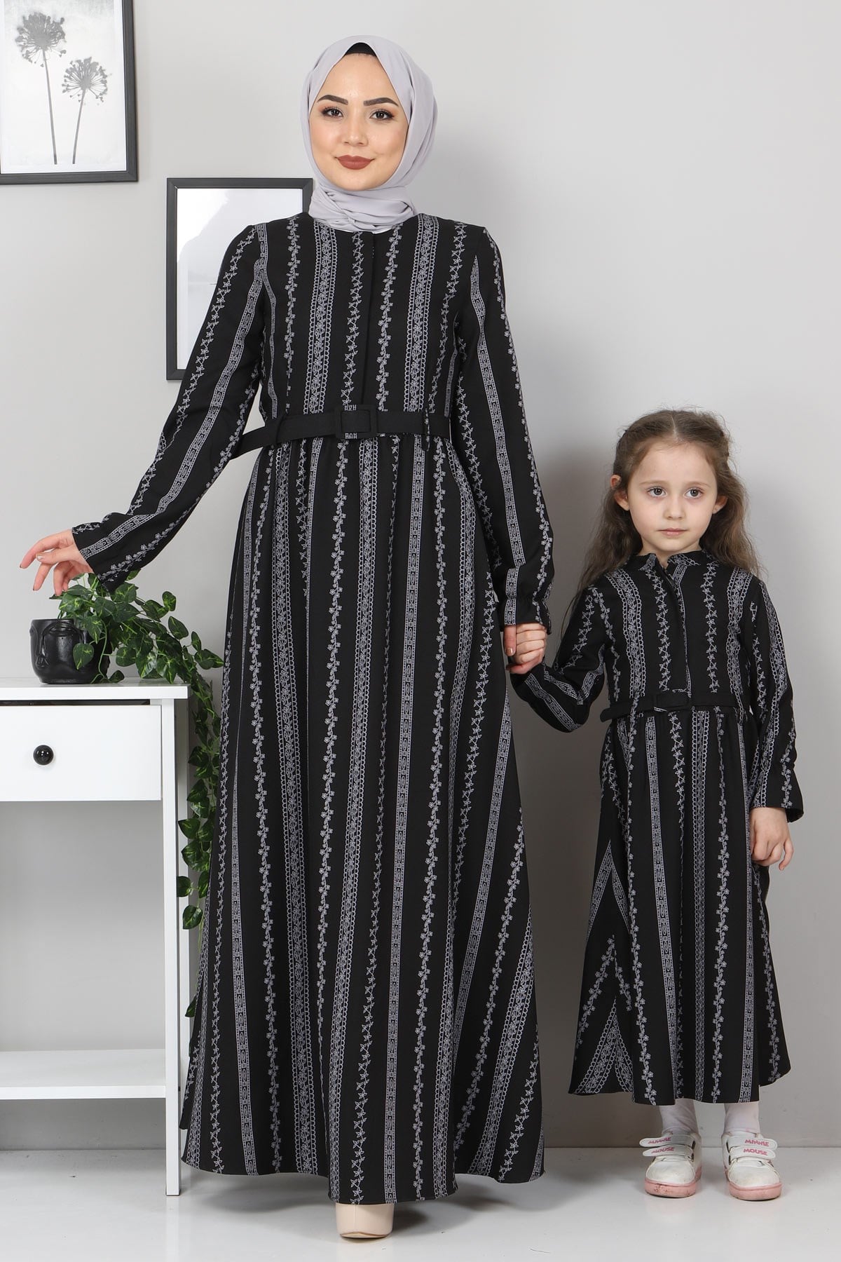 Şerit Çiçekli Anne Elbise Siyah 10434