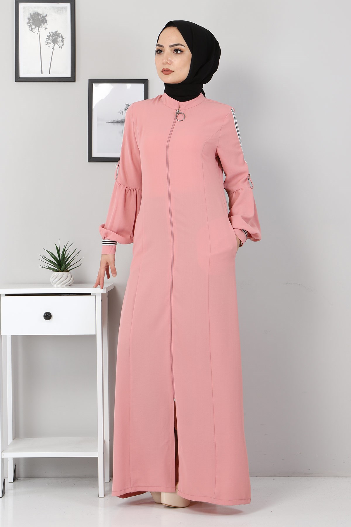 Şerit Detaylı Ferace Pudra 10810