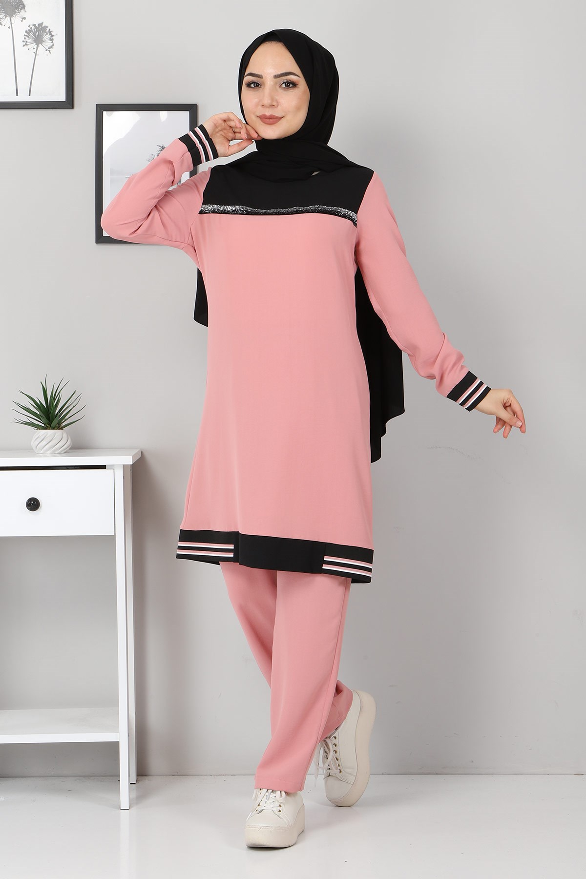 Sim Detaylı Kombin Pudra 10812