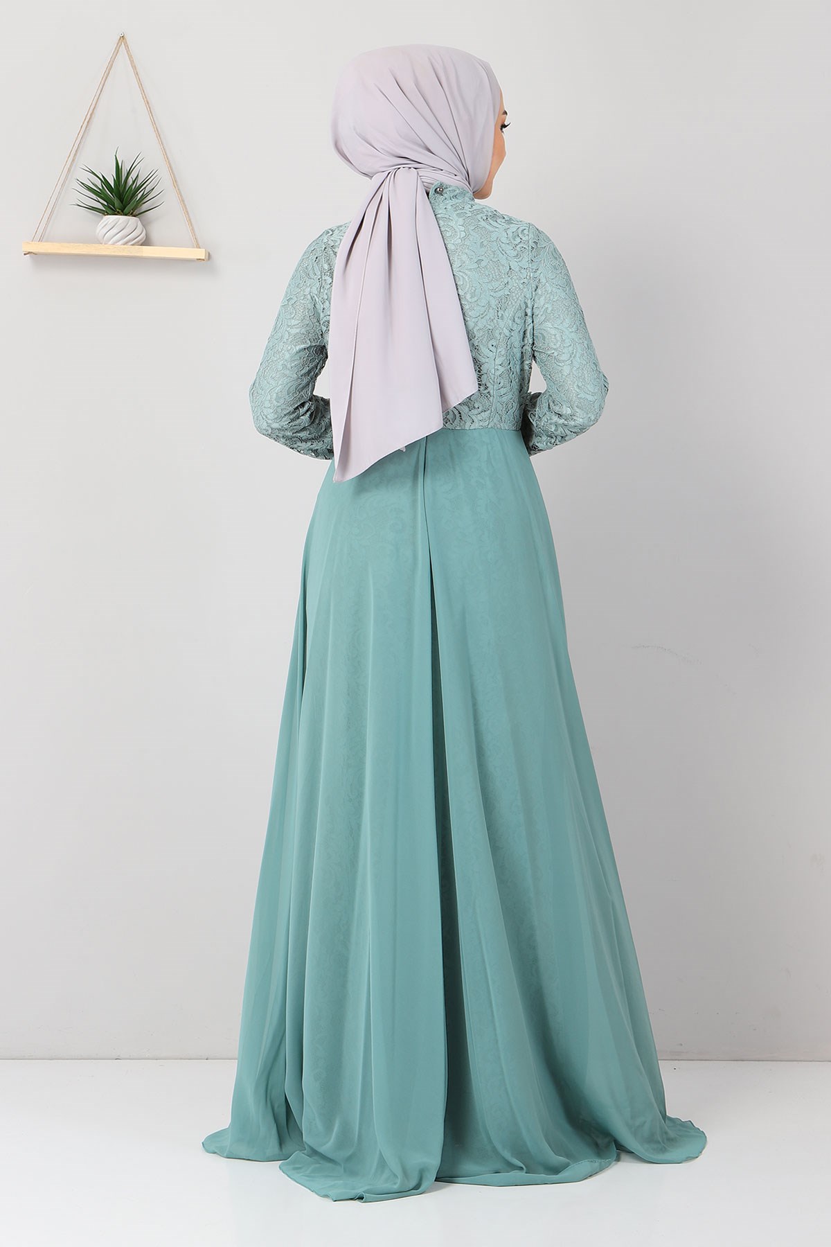 Taş Detaylı Balık Abiye Mint 8855