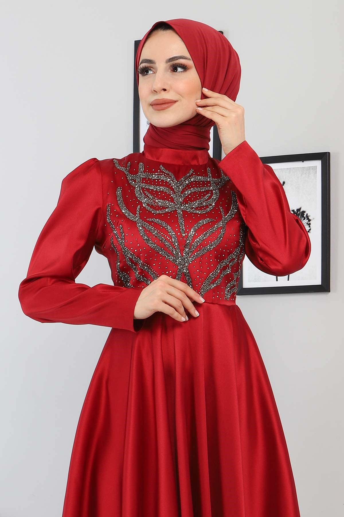 Taşlı Saten Abiye Kırmızı 11400