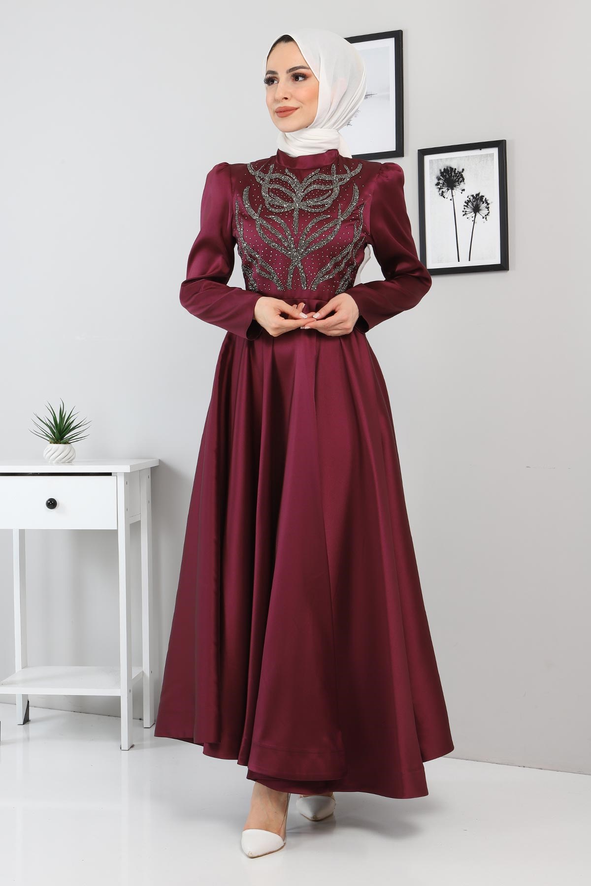 Taşlı Saten Abiye Mürdüm 11400