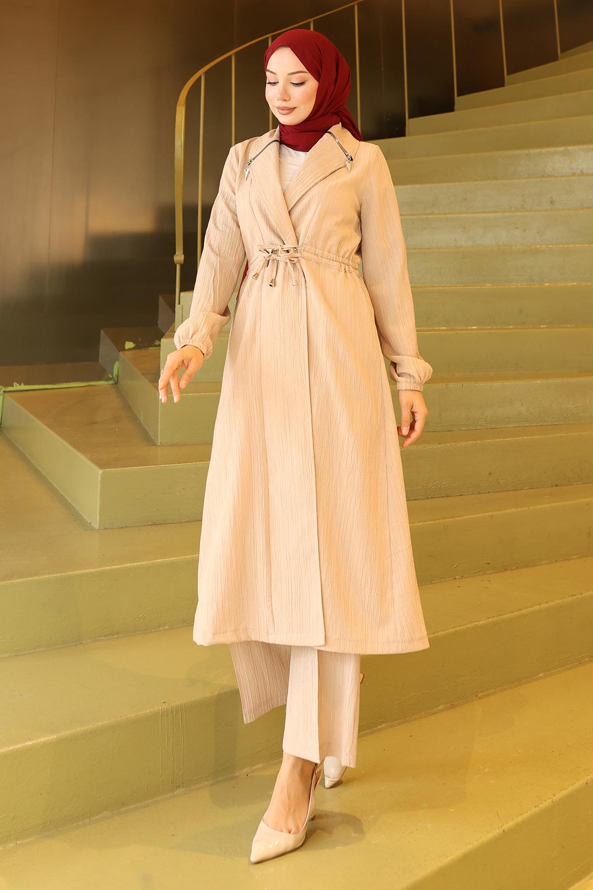 Yakası Fermuar Detaylı Takım Bej 19276