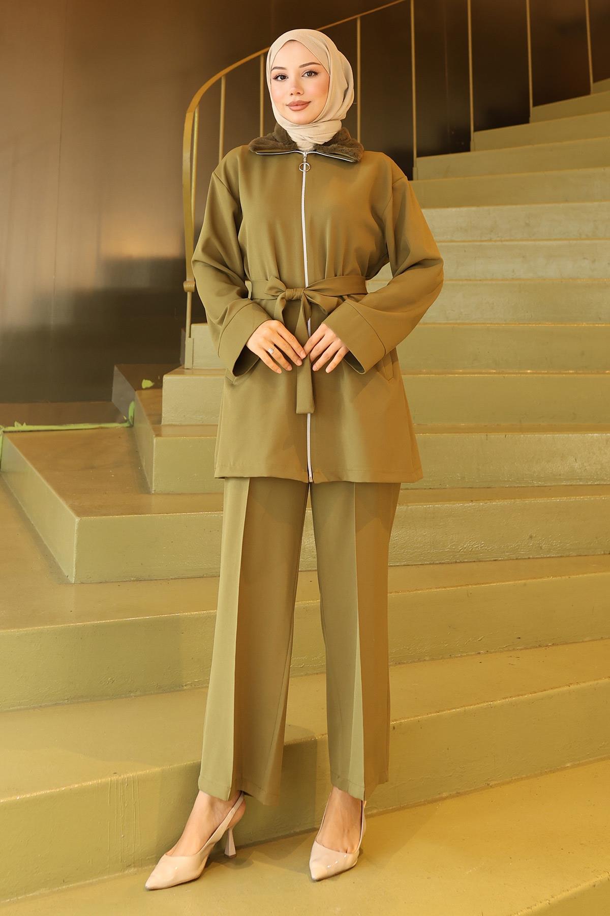 Yakası Kürk Detaylı Takım Haki 19385