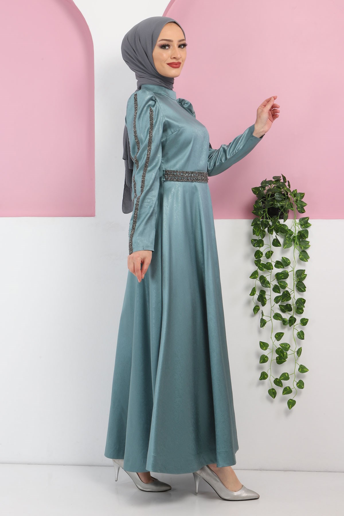 Yakma Desenli Taşlı Abiye Mint 10421
