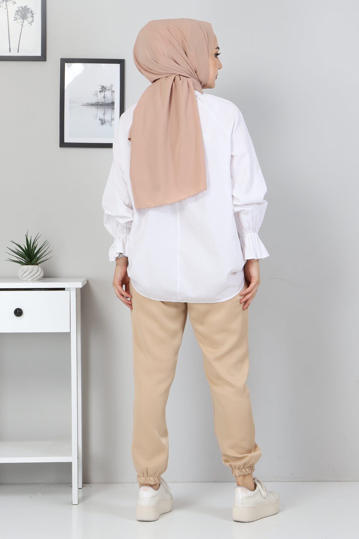Yazı Detaylı Lastikli Pantolon Vizon 10796