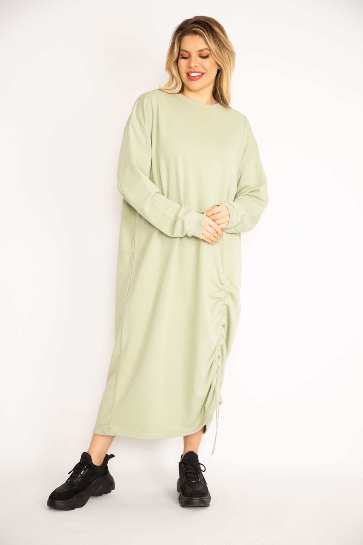 Kadın Siyah Büzgü Detaylı Sweatshirt Elbise 65N35043