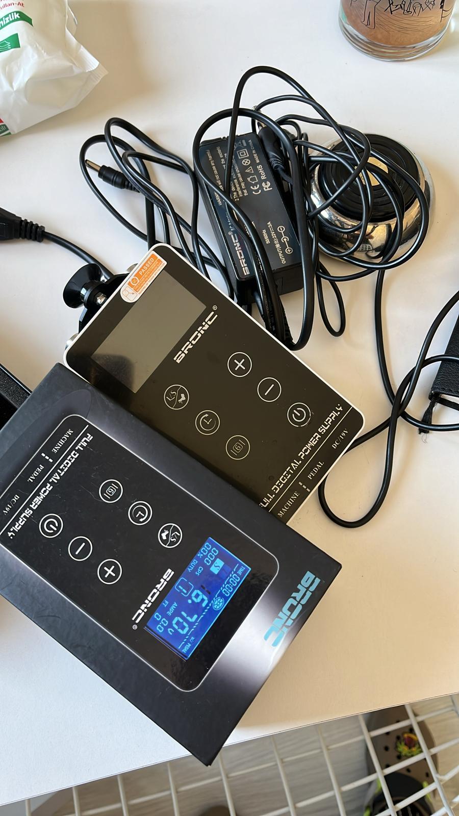 2.El Bronc V10 Dövme ve Kalıcı Makyaj Makinesi Full Set