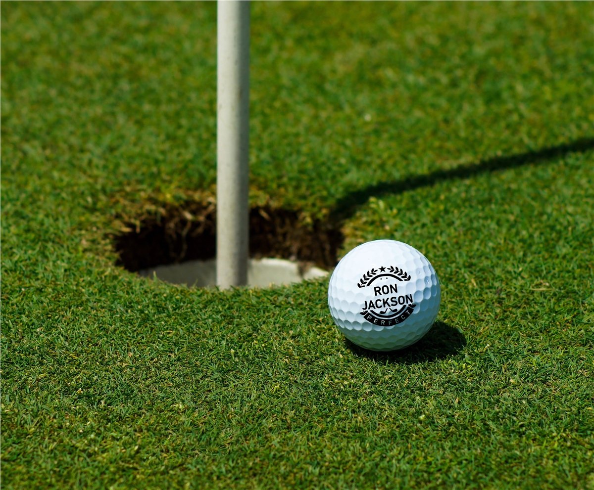 Zekupp Golf Severler İçin Bordo Renkli Ahşap Kutulu Profesyonel Gerçek Golf Topu Seti, Golf Takımı, Özel İsim Baskılı 2 Adet Golf Topu