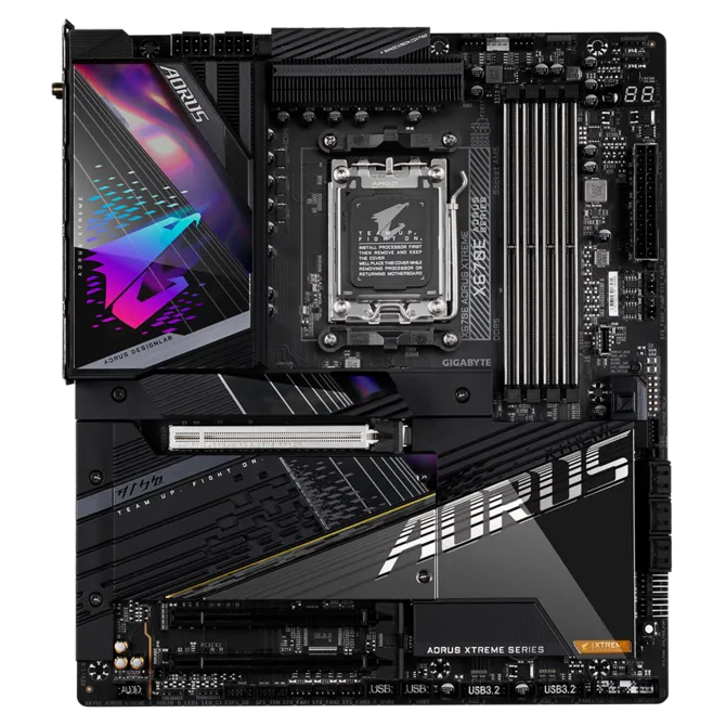 GIGABYTE X670E AORUS XTREME DDR5 HDMI-DP TYPEC PCIE 4.0 AM5 ATX