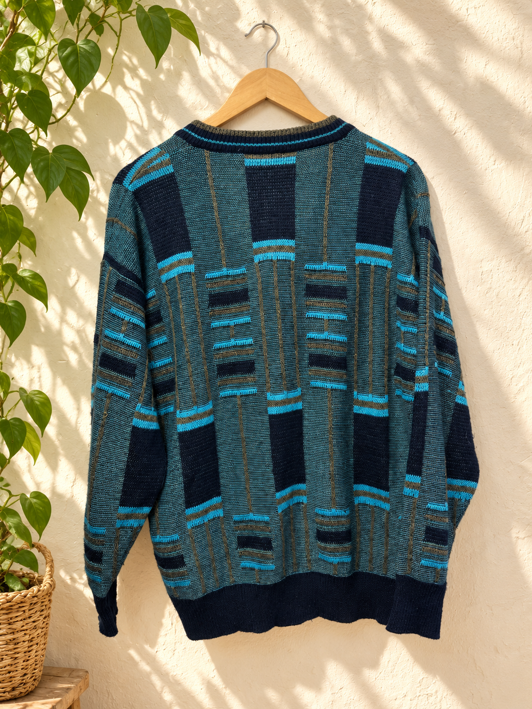 1980s V-Neck Örgü Kazak