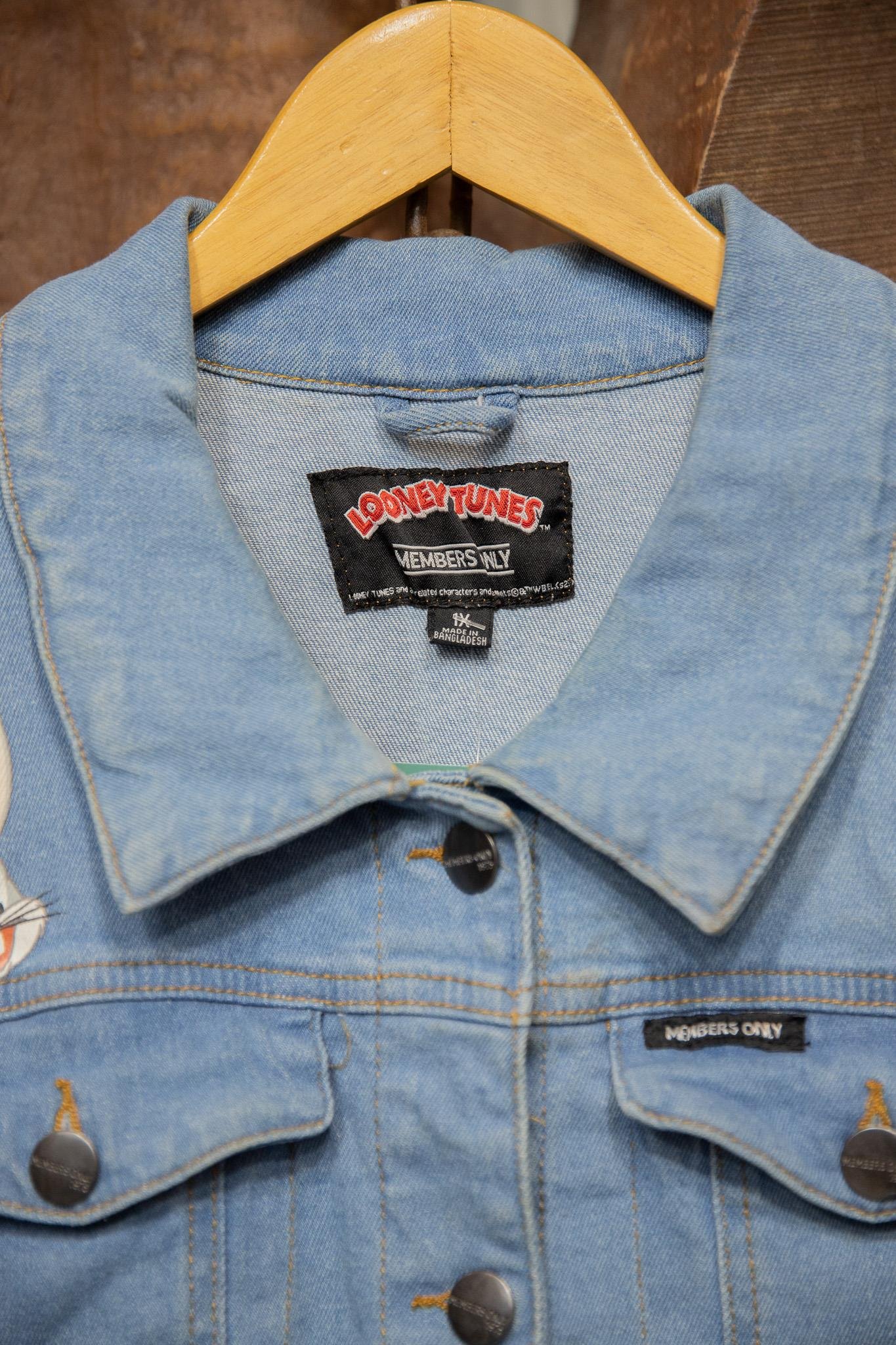 2000's Bugs Bunny Cropped Denim Ceket
