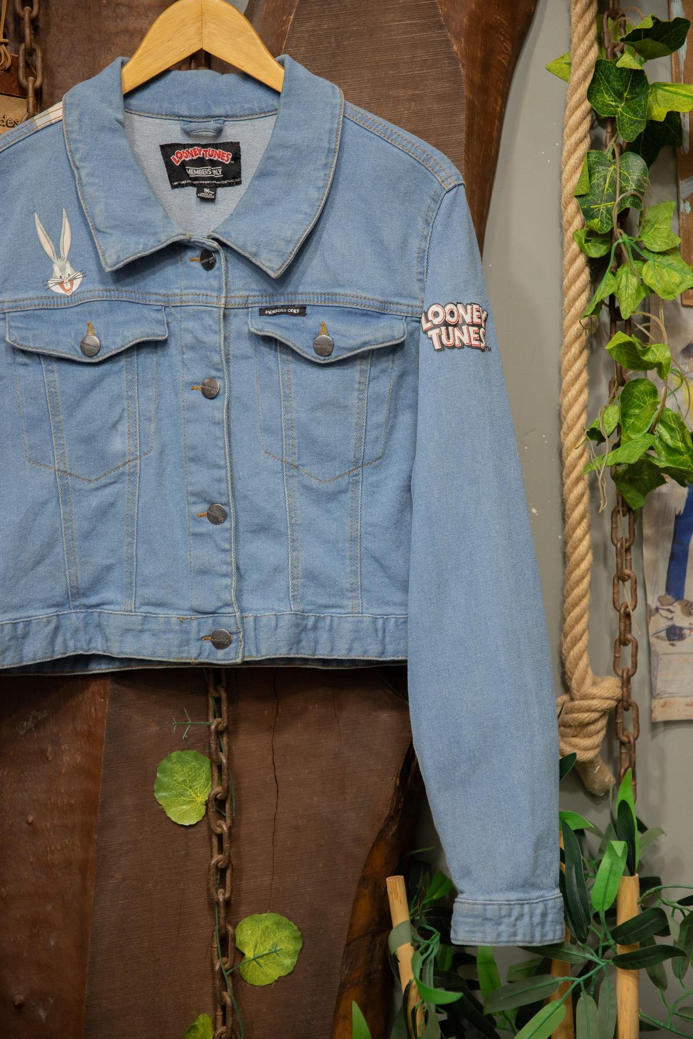 2000's Bugs Bunny Cropped Denim Ceket