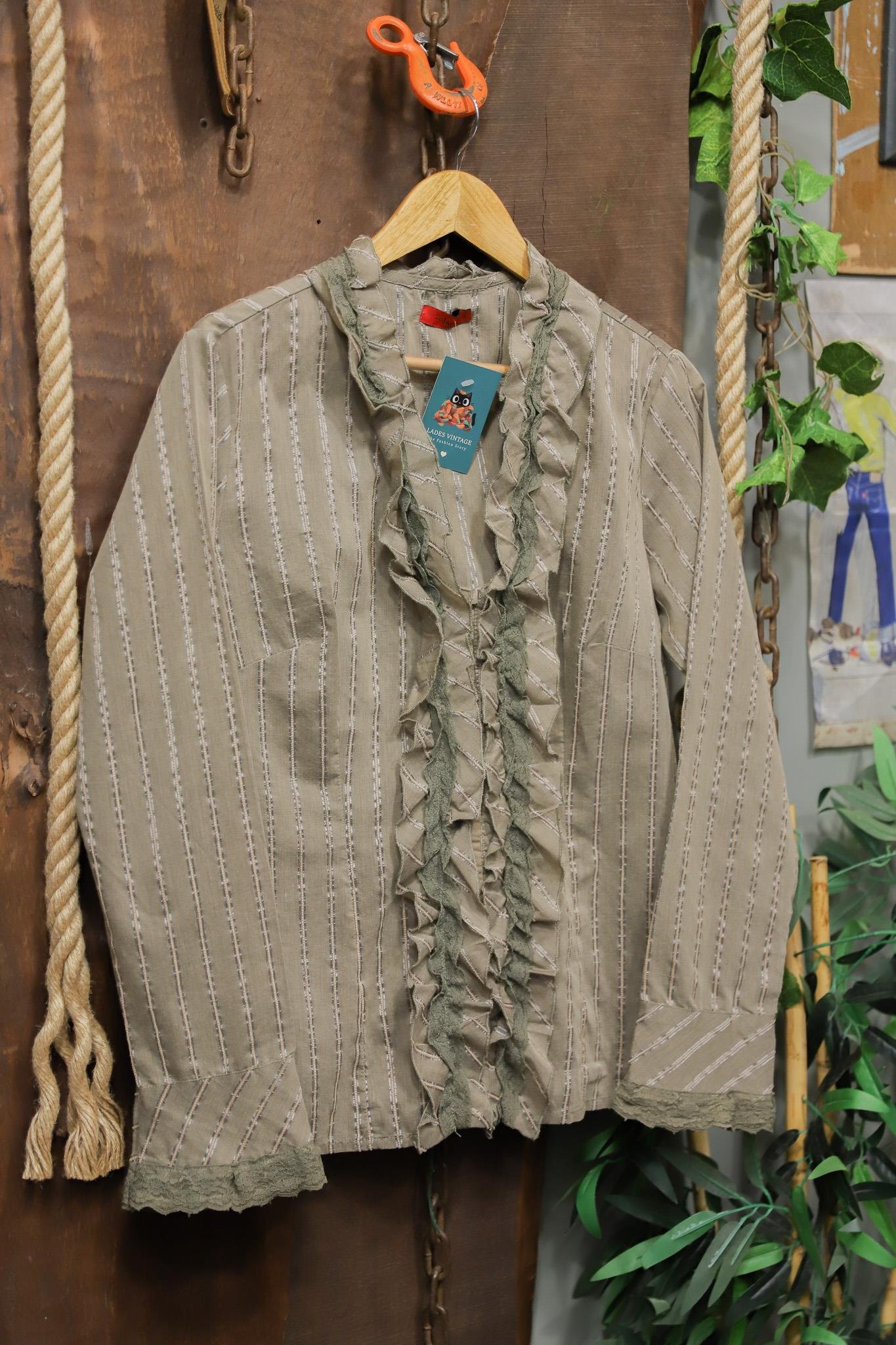 2000s Romantic Ruffle Bluz