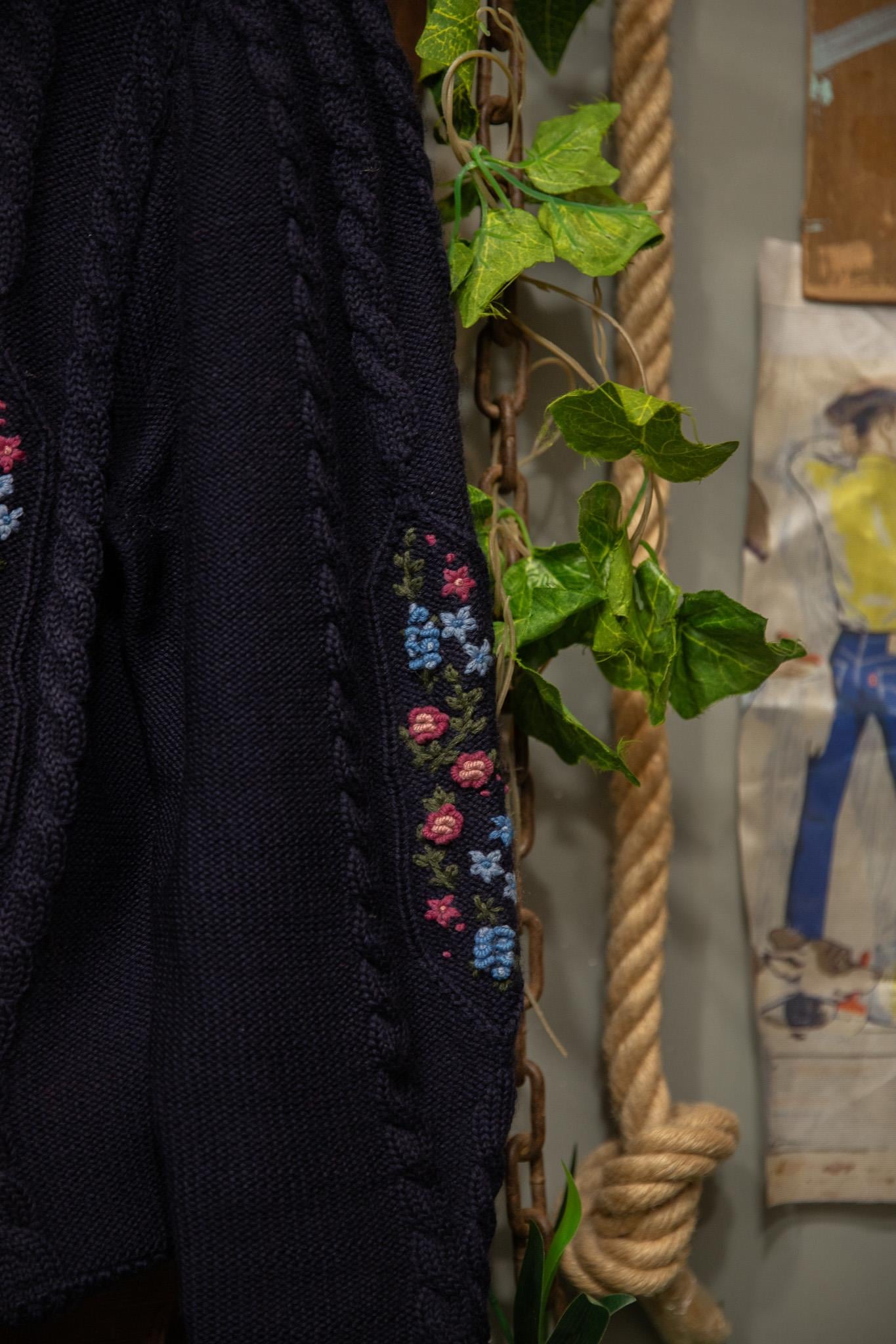 80's Hand-Kinitted Navy Örme Hırka