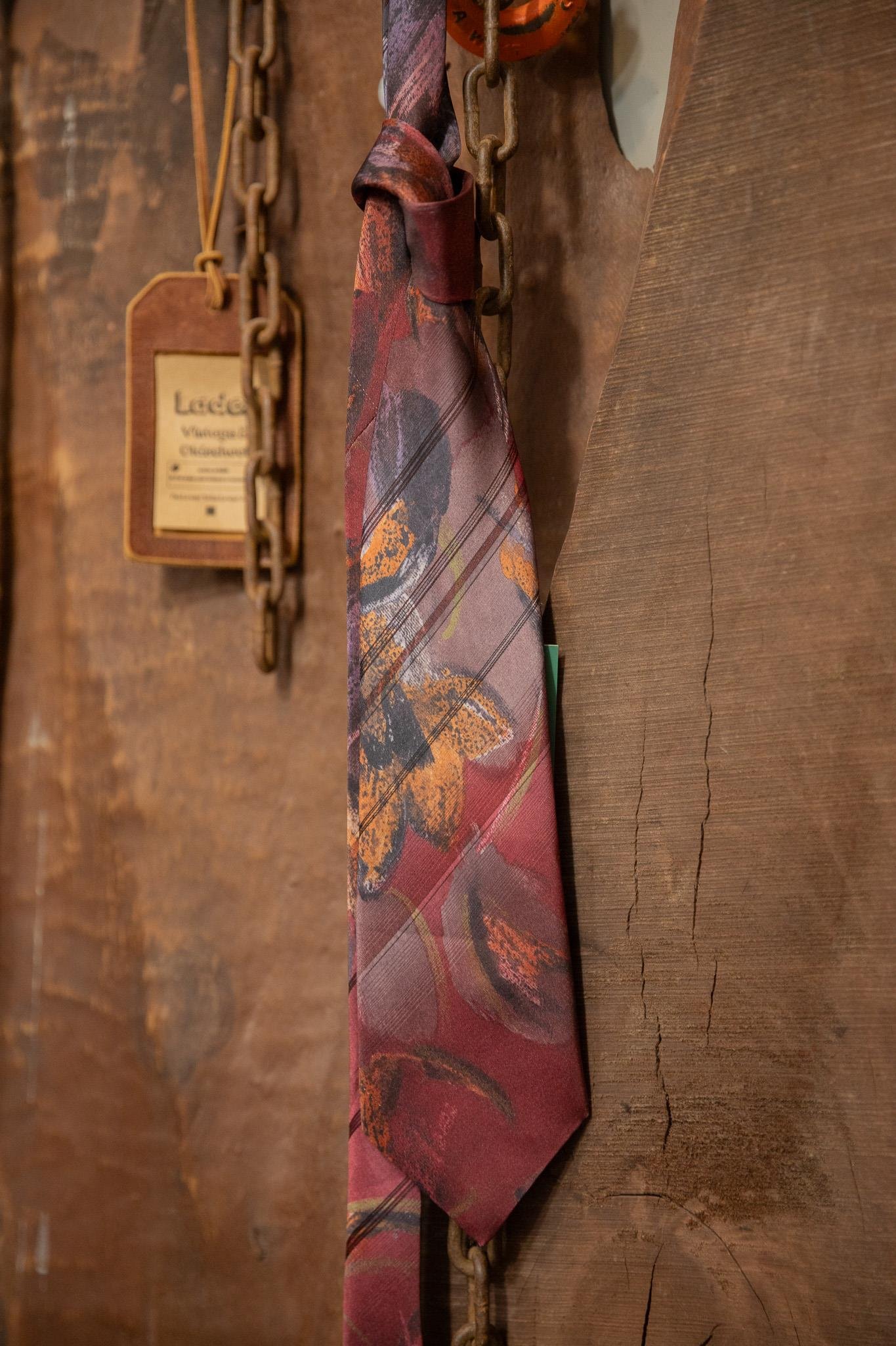 90's Burgundy Floral Silk Kravat