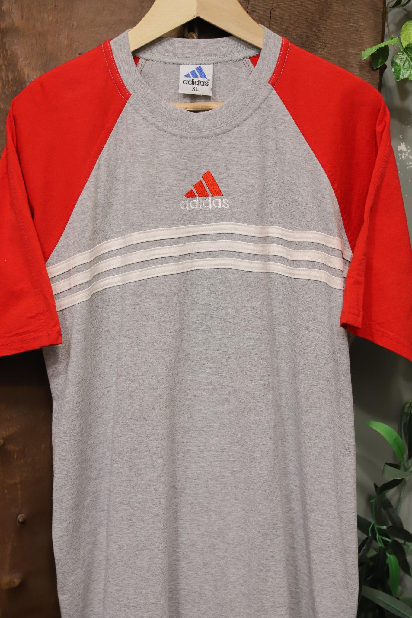 ADIDAS Original Tişört