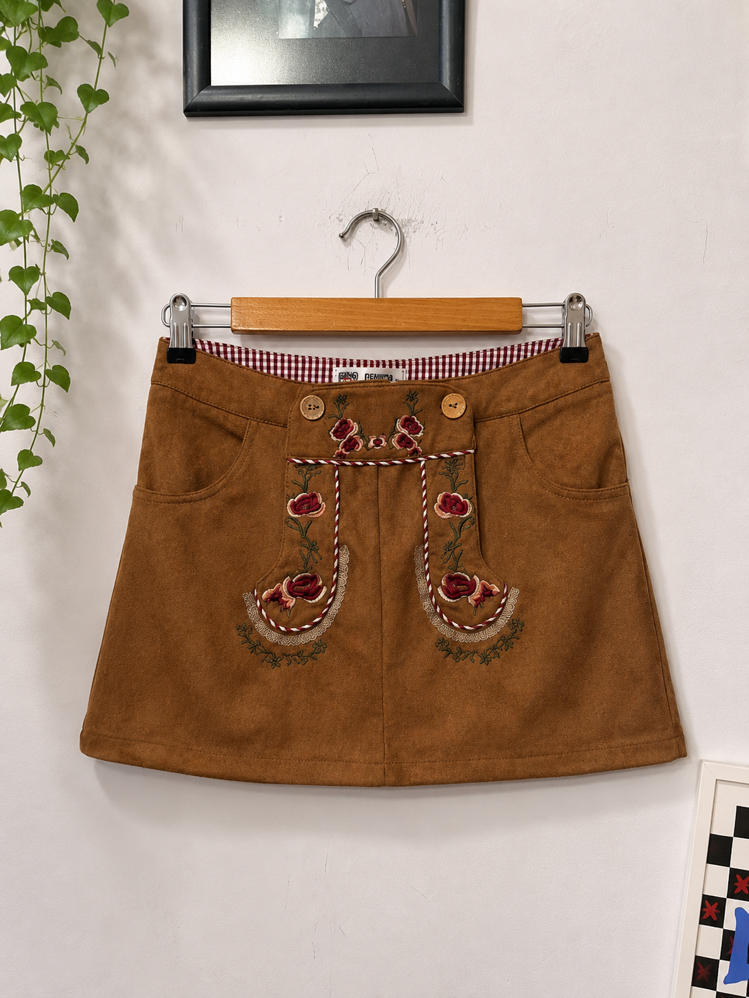 Austrian Bavyera Suede Etek