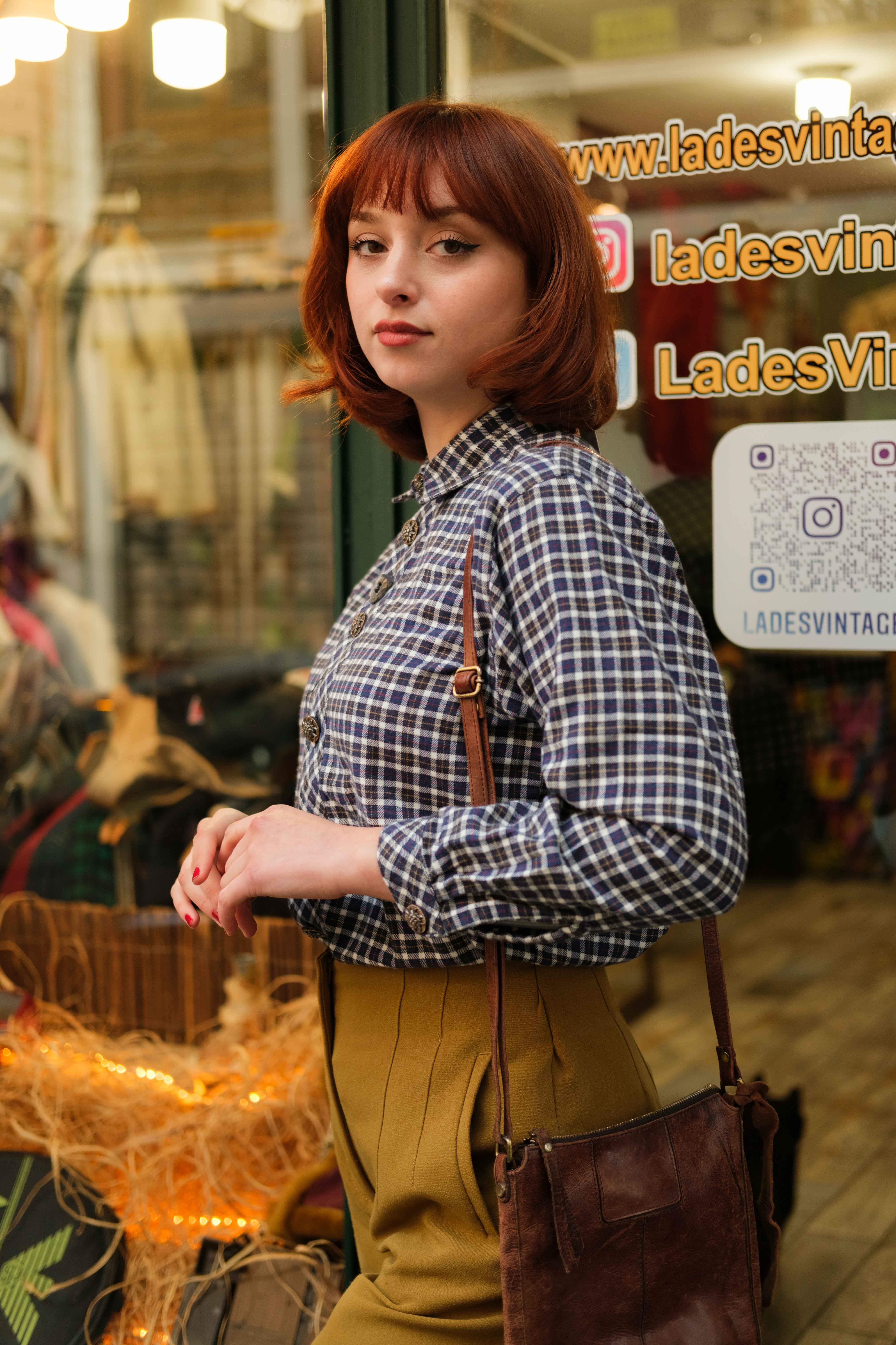 BAVYERA MODEL NAKIŞLI GÖMLEK