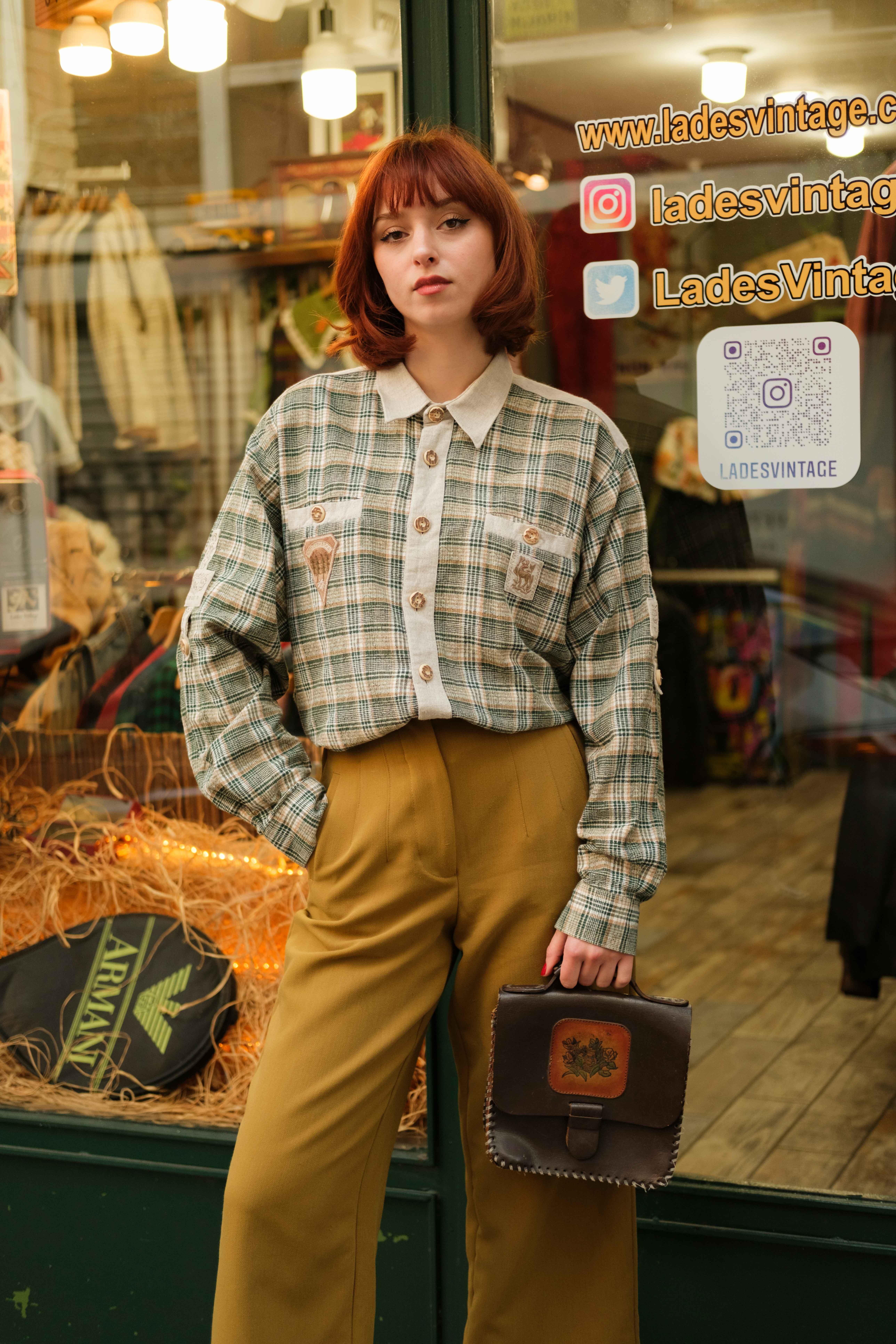 BAVYERA MODEL UNİSEX GÖMLEK