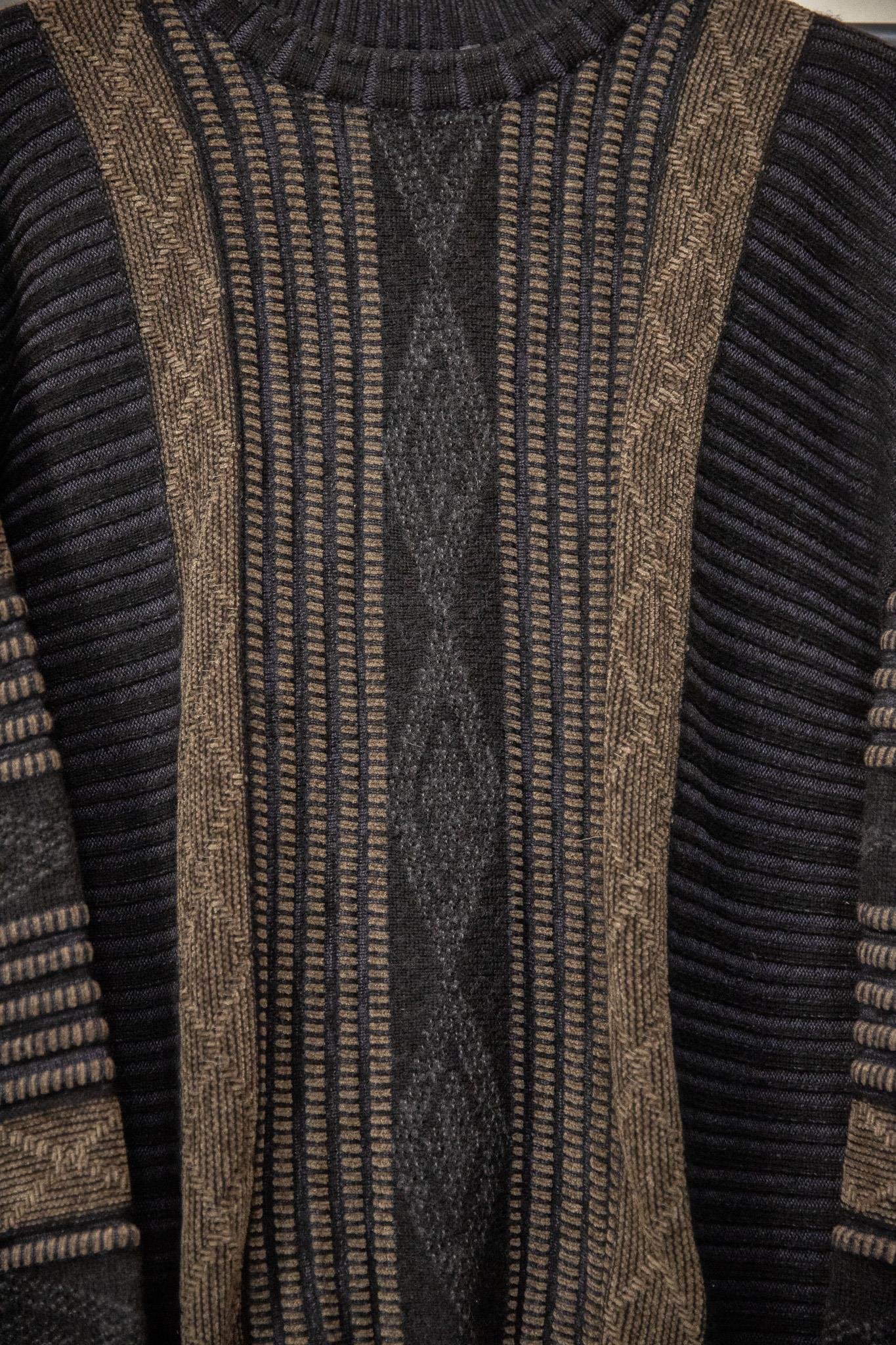 Classic Ribbed Kazak
