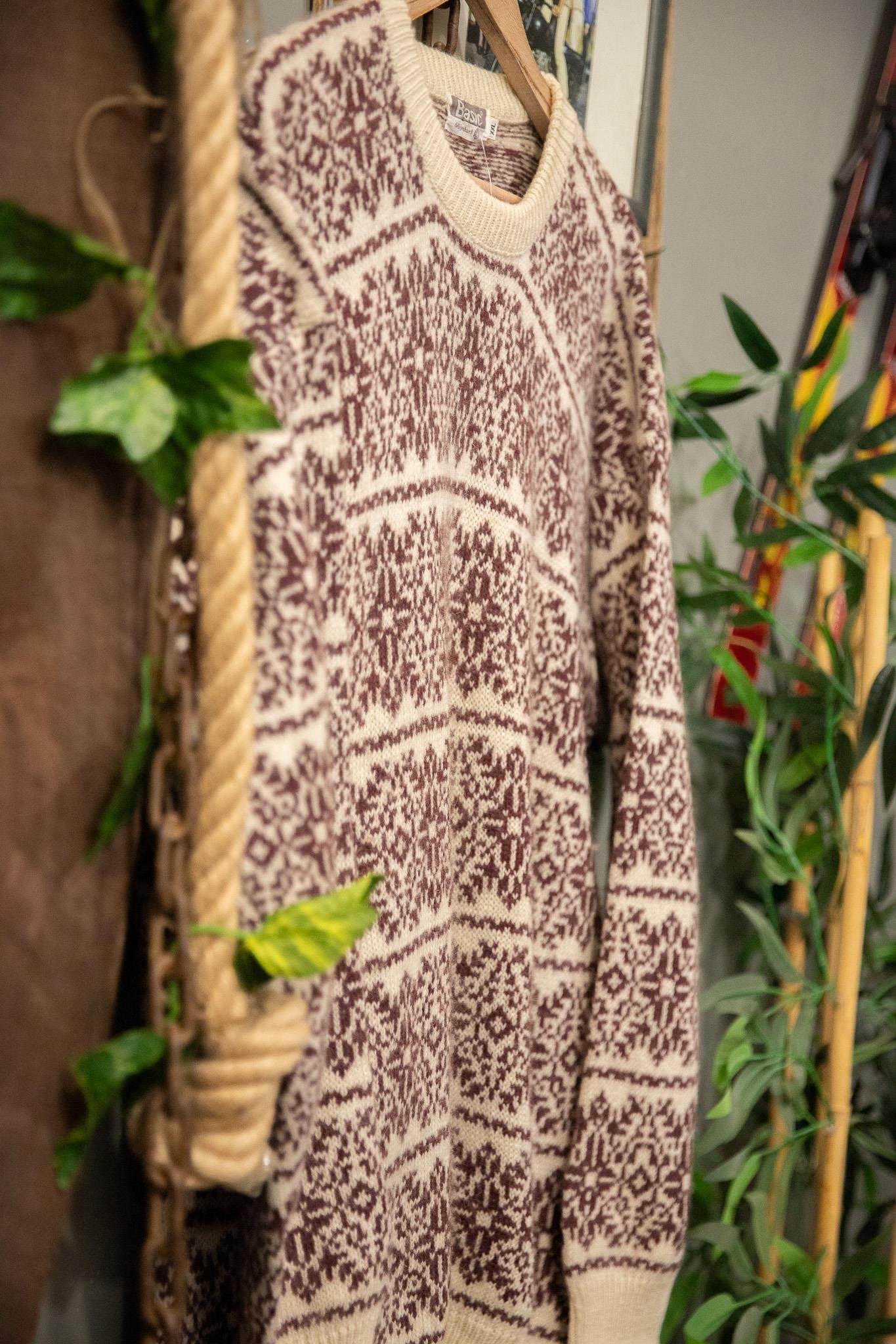 Classic Wool Kazak