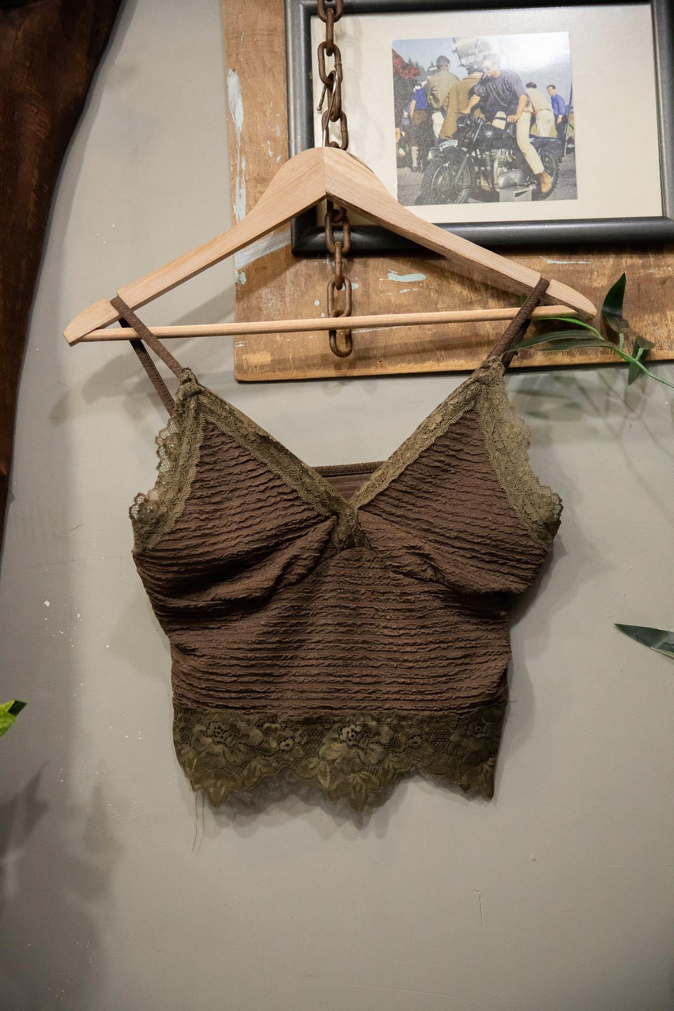 Dantel Style Crop