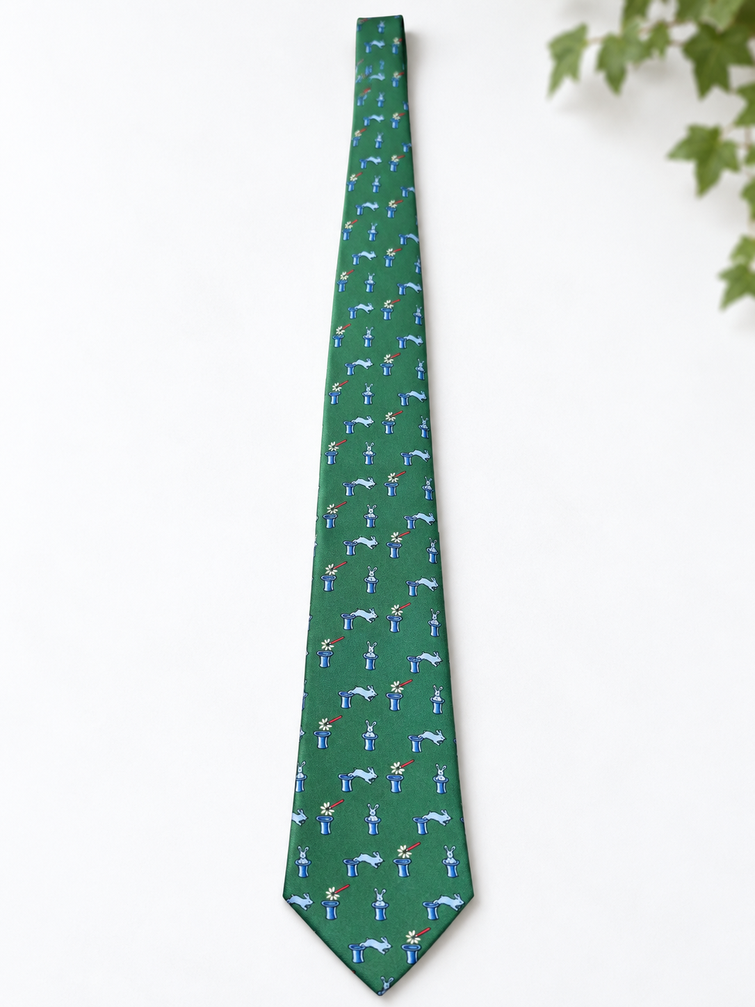 Dark Green Magic Bunny Kravat