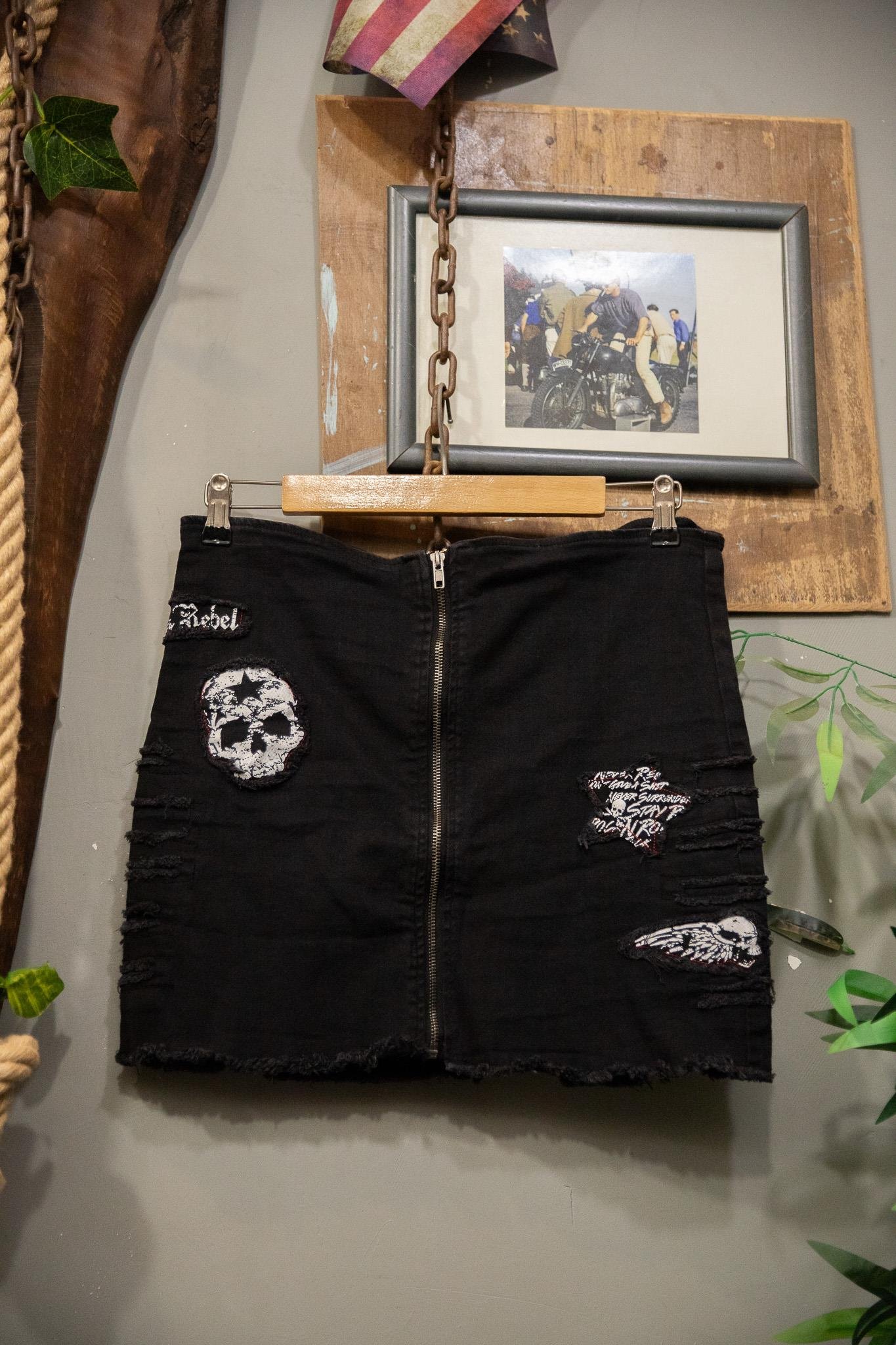 Dark Rebel Edge Etek