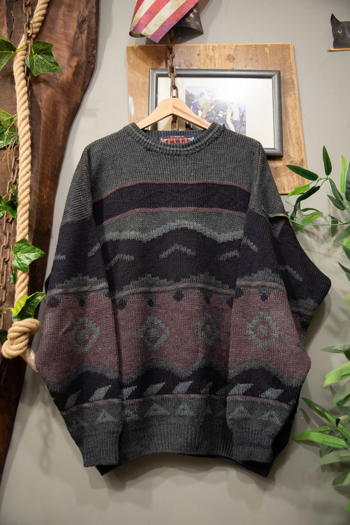 England Pull Wool 90's Kazak