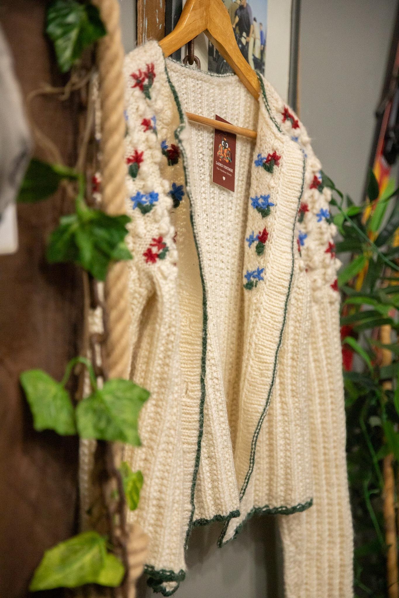 Floral Yarn Wool Hırka