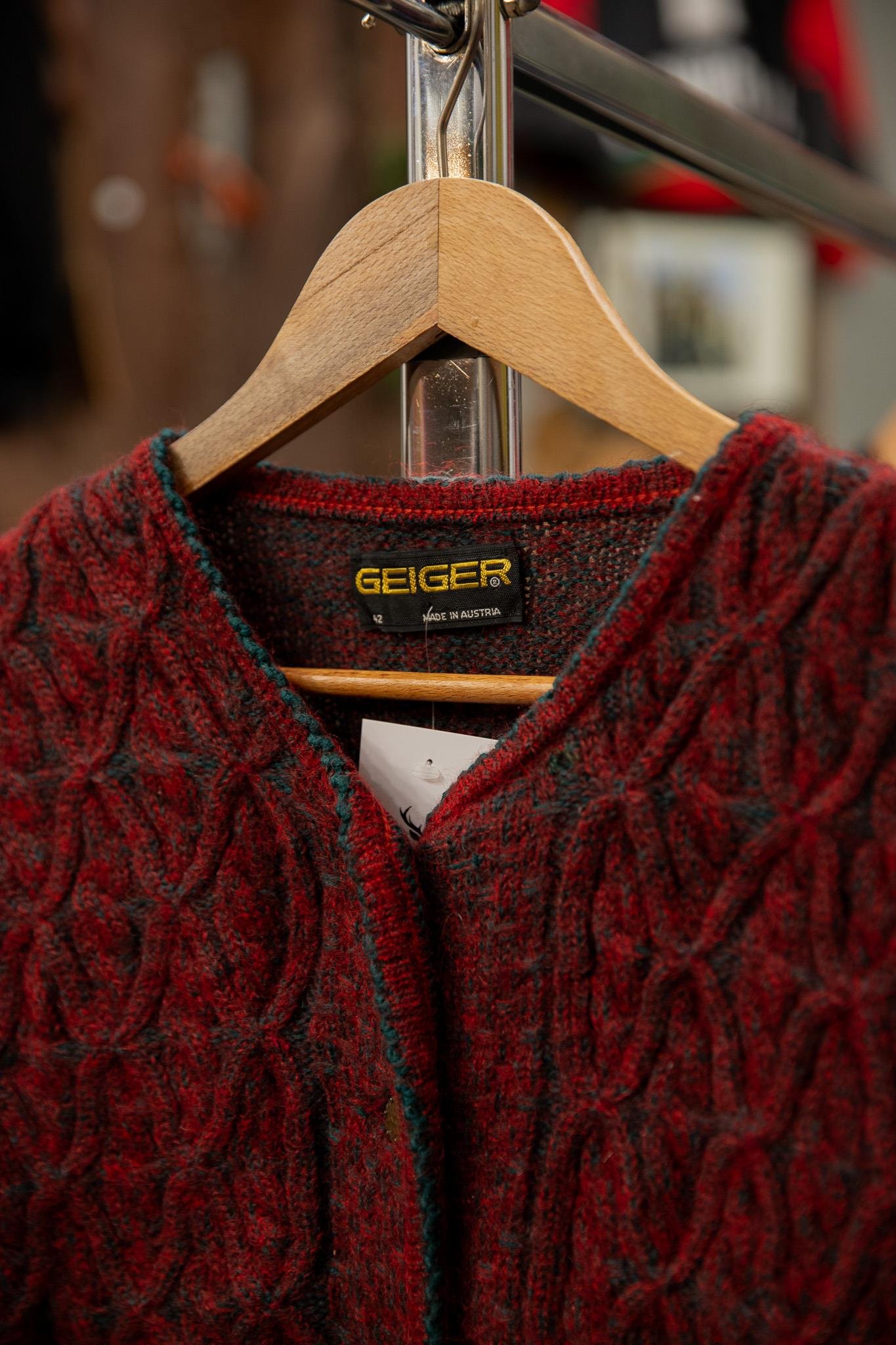 GEIGER AUSTRIA Model Kadın Hırka