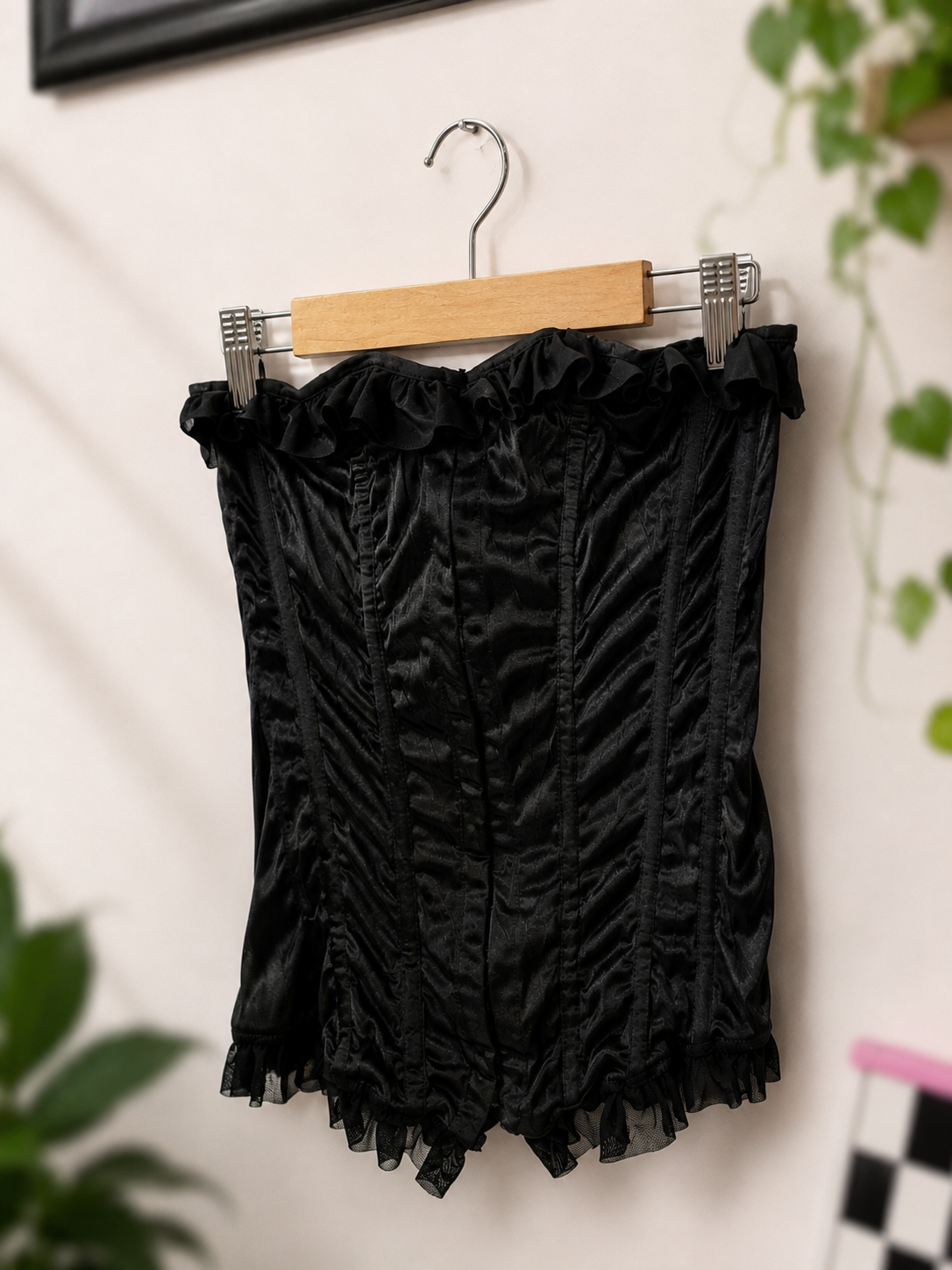 Gothic Glam Korse